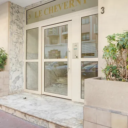 3 Rue Latour Maubourg 1 Apartment Cannes