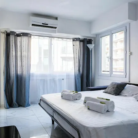 Apartment 3 Rue Latour Maubourg 1